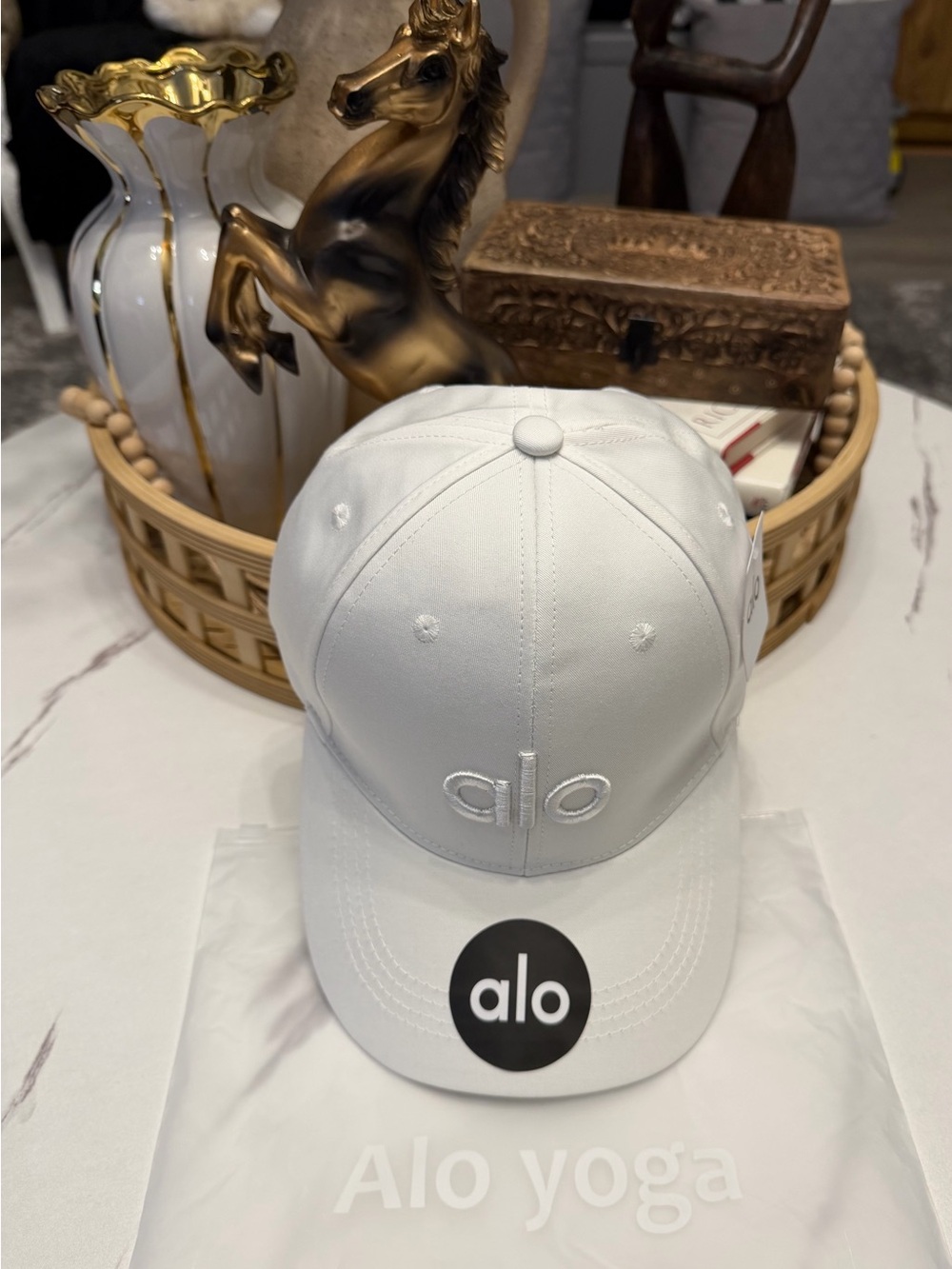 ALO Yoga Off Duty White Embossed Logo Baseball Cap - Picture 10 of 13